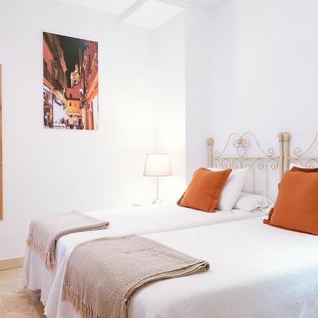 Apartamento Con Encanto En Patio Sevillano Kültér fotó