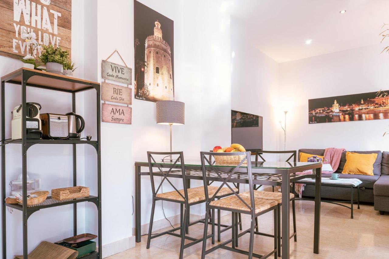 Apartamento Con Encanto En Patio Sevillano Kültér fotó